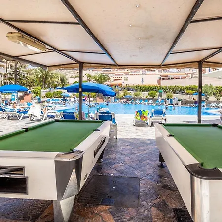 1 Bedroom Communal Heated Pool * Los Cristianos (Tenerife)